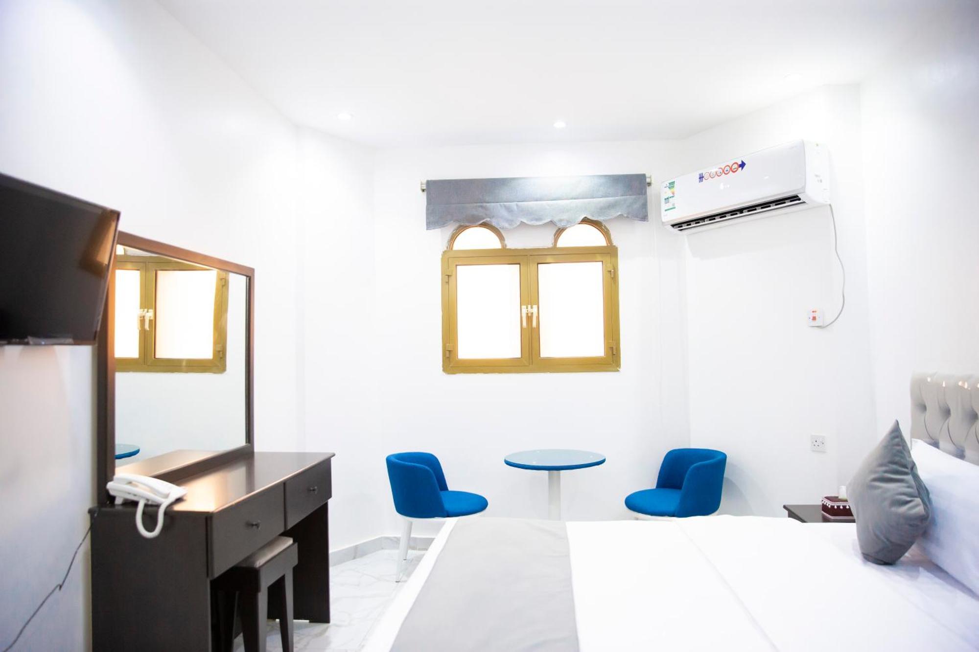 المعالي للشقق المخدومة 2 Apartment *