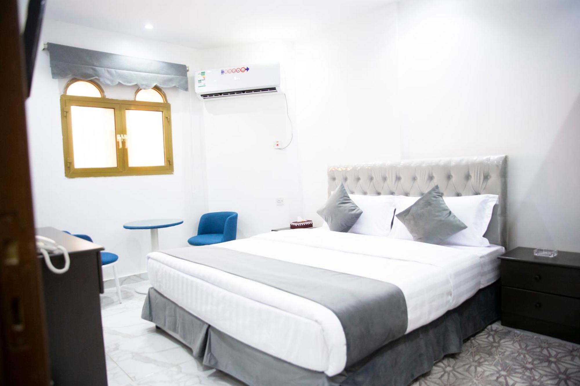 Apartment المعالي للشقق المخدومة 2 *