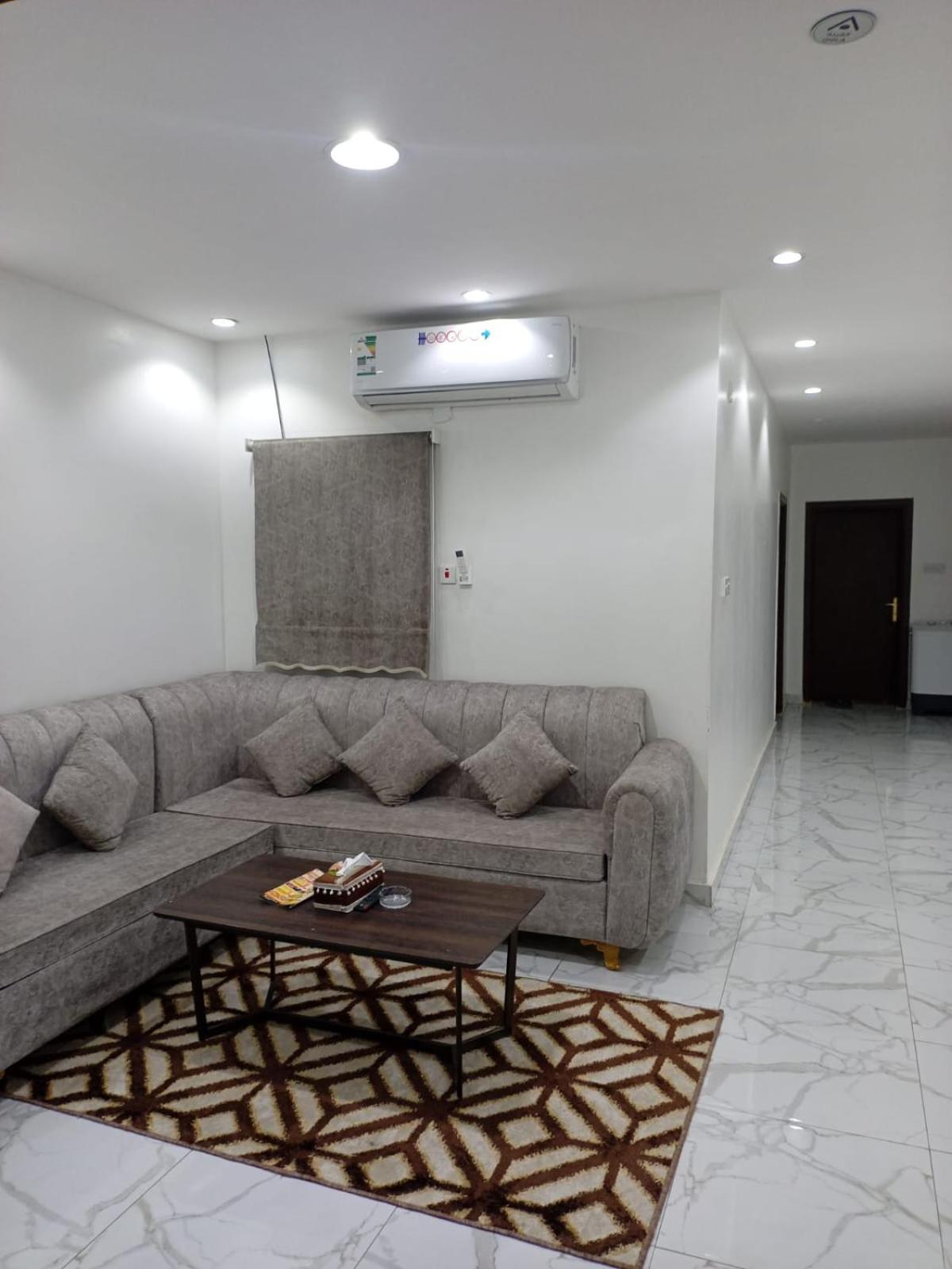 المعالي للشقق المخدومة 2 Apartment *